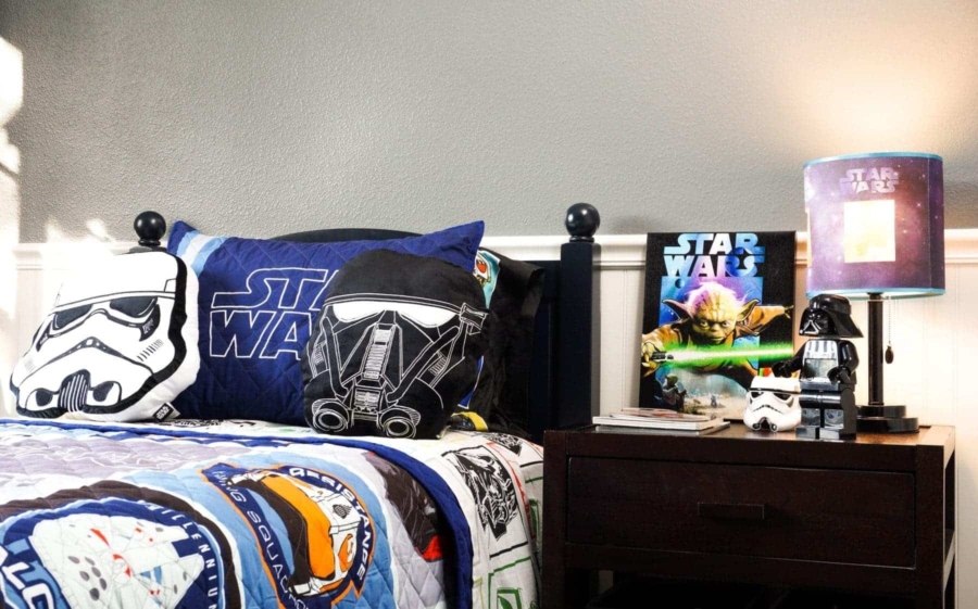 Star Wars Bedding & Nightstand Decorated With Star Wars Canvas Art & Lamp