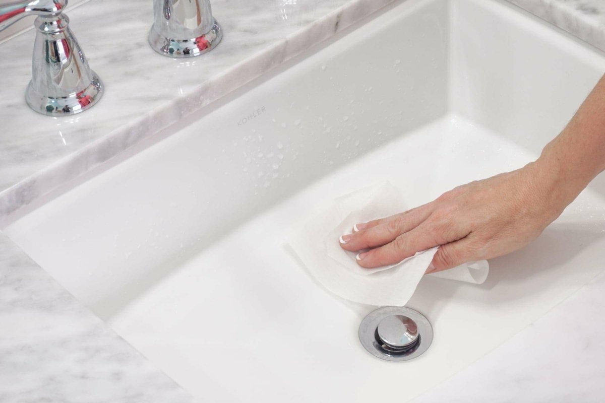 10 Daily Bathroom Cleaning Habits One Happy Housewife