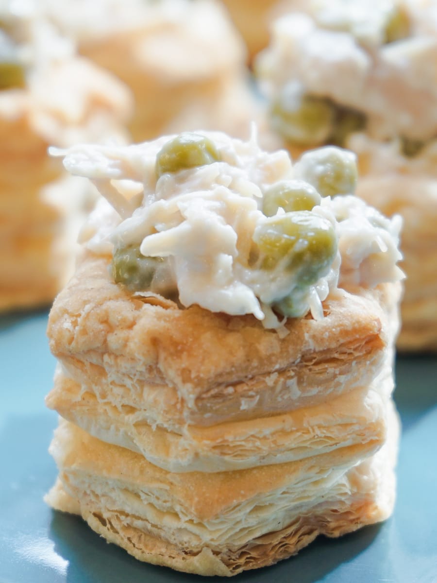 chicken and mayo dip in puff pastry cups