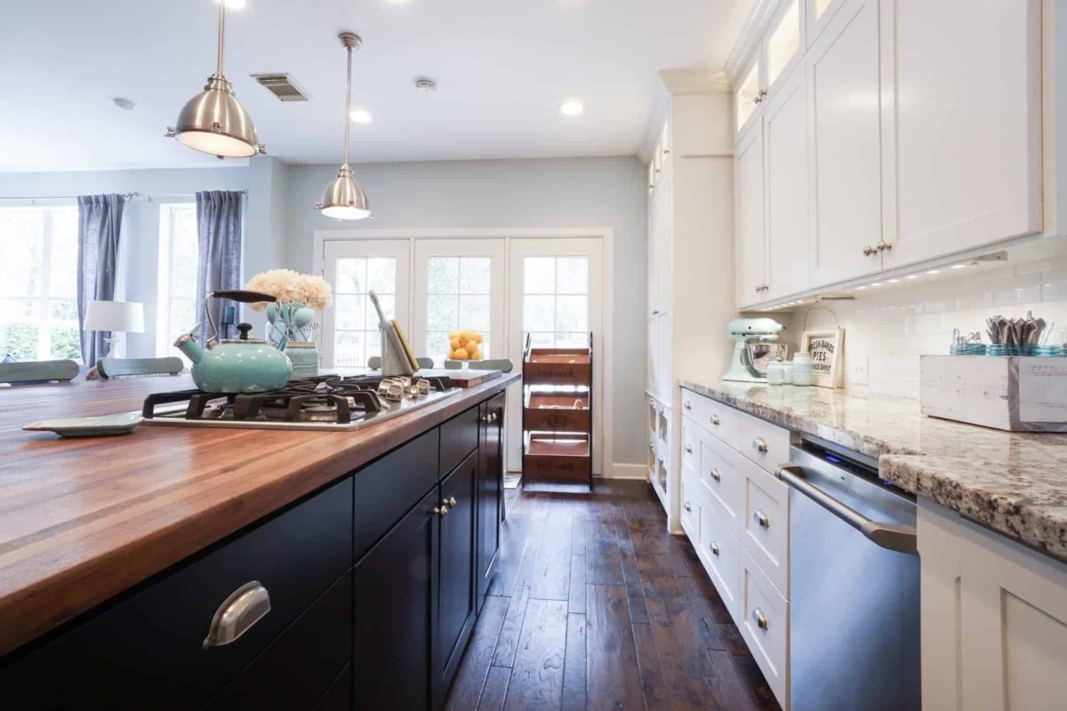 White kitchen cabinets are great for decorating with color.