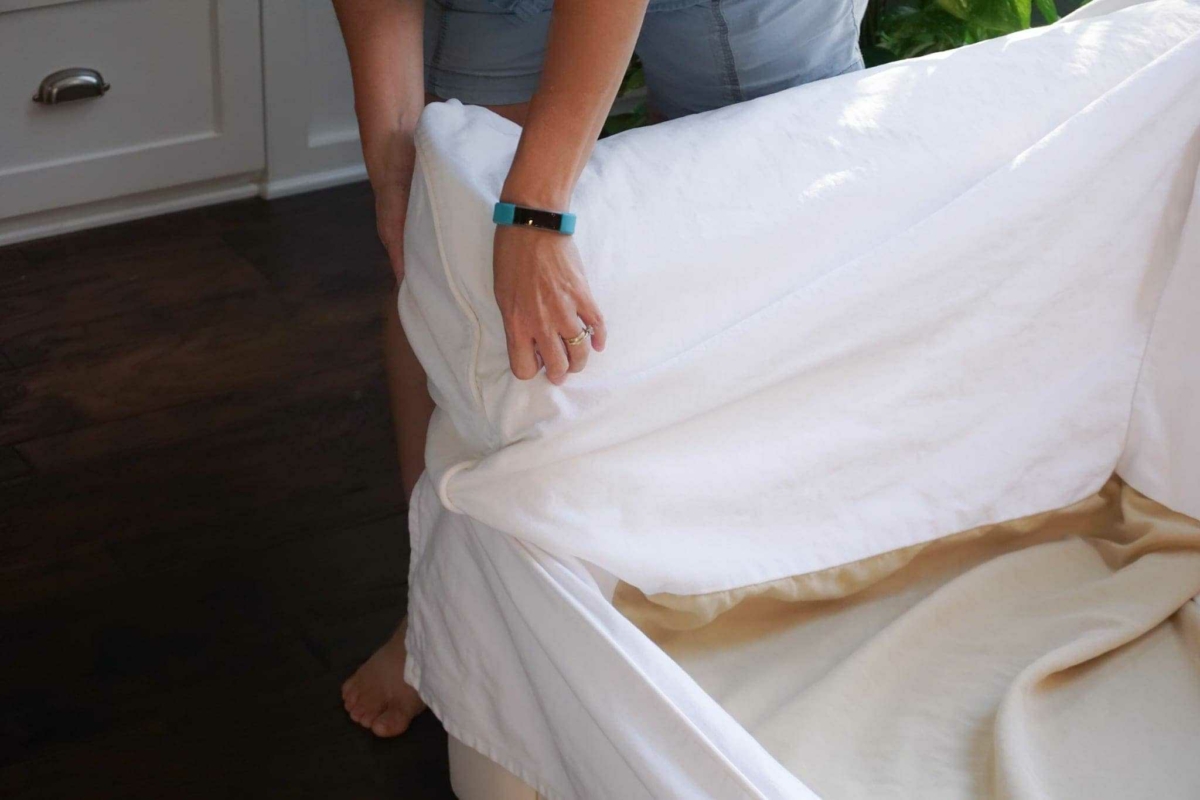 How to Wash Couch Covers Without Shrinking