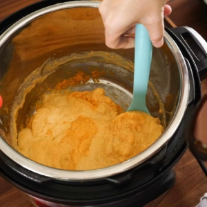 Electric pressure cooker sweet potatoes