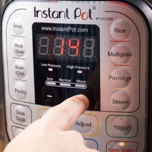 instant pot digital display reading 14 minutes high pressure