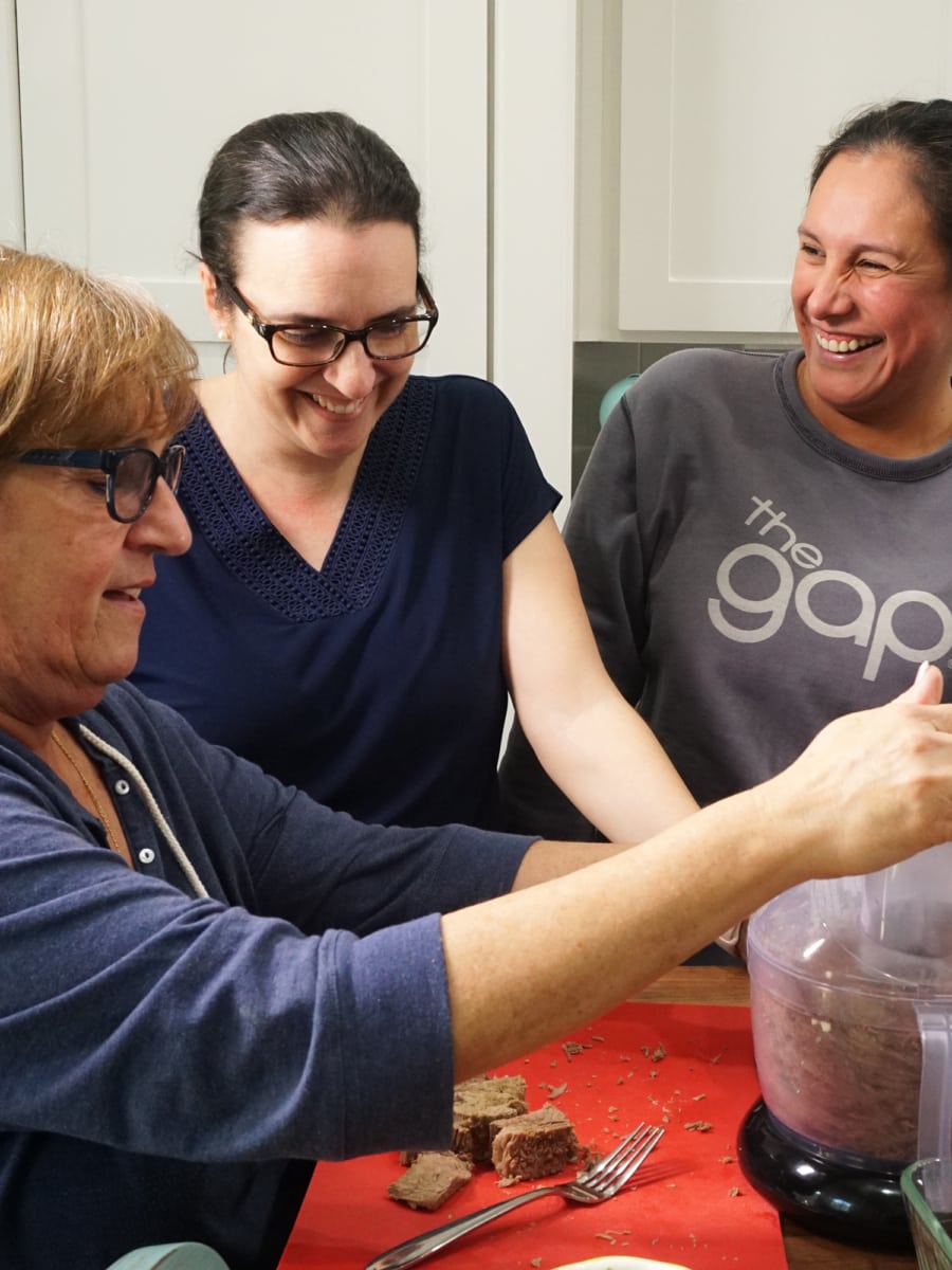 valerie making salpicon with family and friends