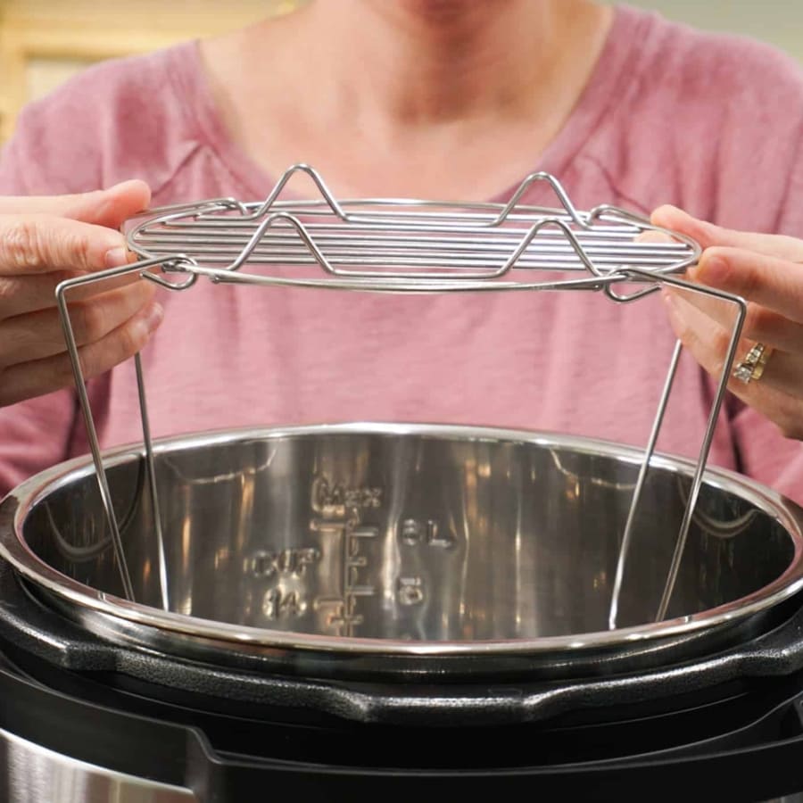 Flip-The-Trivet Mess-Free Pasta Method - One Happy Housewife