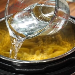 instant pot pasta to water ratio