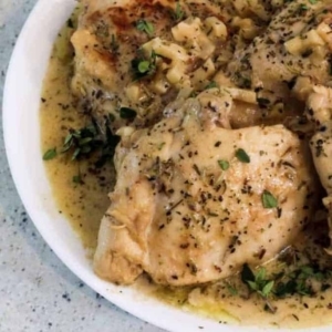 overhead shot of low carb french garlic chicken