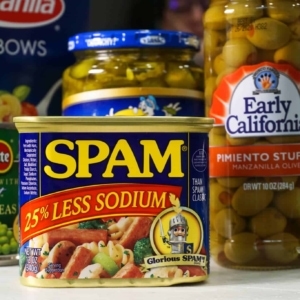 ingredients for spam pasta salad