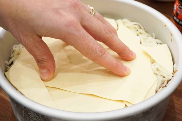 how to layer lasagna
