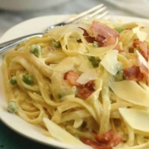 close up of a plate of carbonara