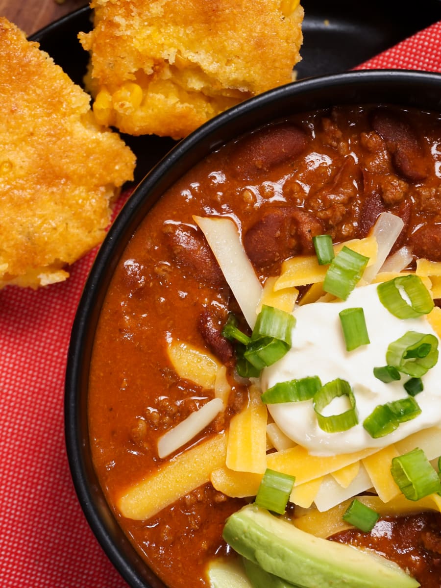 instant pot chili served in bowl