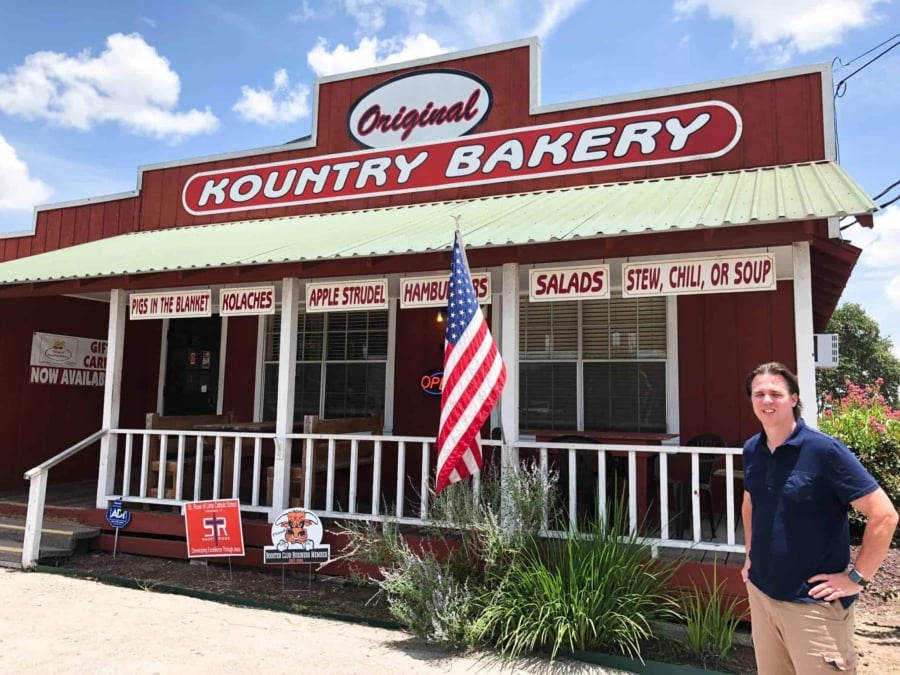 kountry bakery schulenburg texas