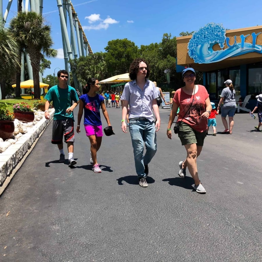 Insider tips for all the San Antonio theme parks (and how to save money  there this summer) - Fab Everyday