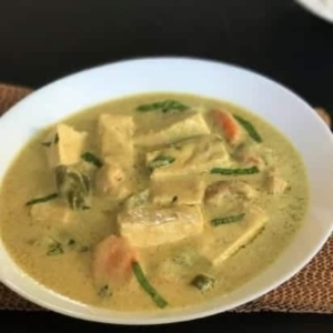 a small bowl of thai green curry