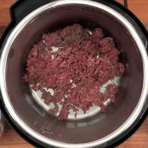 cooking ground beef in the instant pot