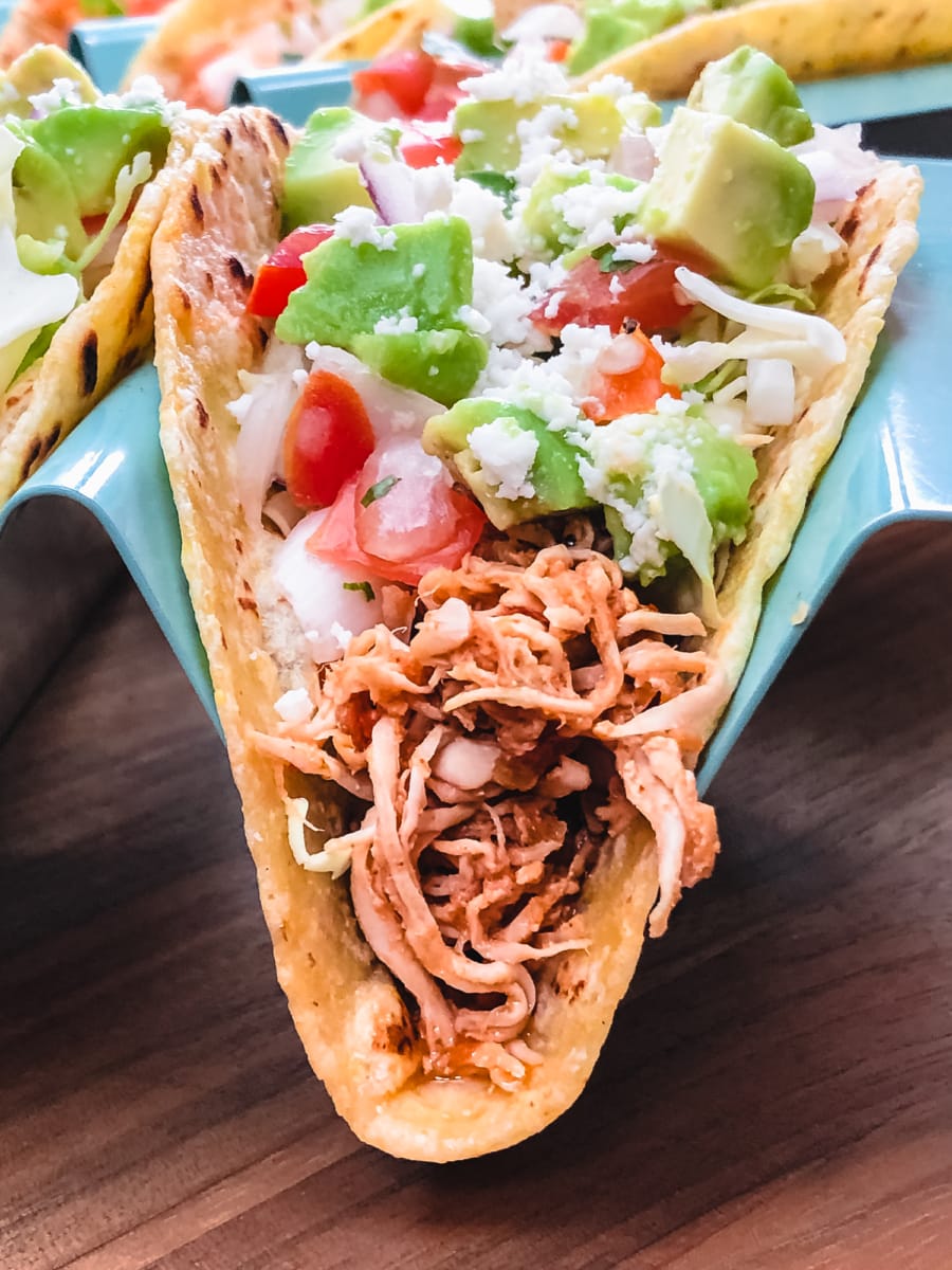 instant pot salsa chicken tacos