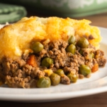 traditional shepherds pie served on a plate