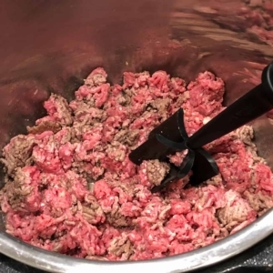 how to saute ground beef in the instant pot