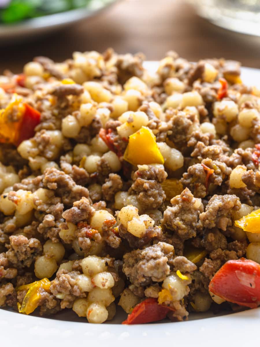 instant pot recipe for israeli couscous with ground beef and peppers