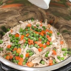 israeli pearl couscous, chicken, and vegetables in the instant pot