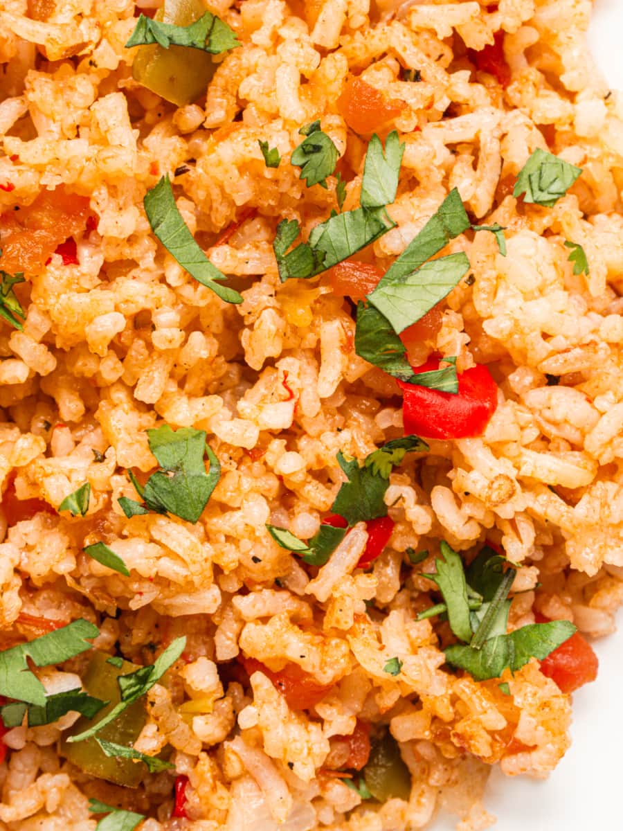 https://www.onehappyhousewife.com/wp-content/uploads/2019/07/instant-pot-spanish-rice-117-20211203-900x1200.jpg