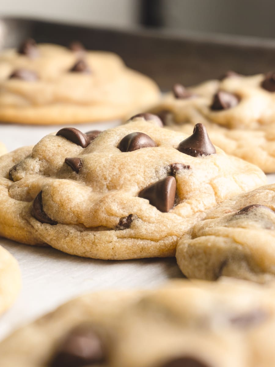 chocolate chip cookies