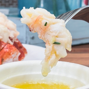 lobster tails meat dipped in melted butter