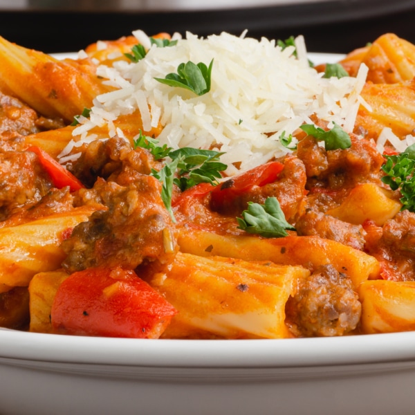 creamy sausage rigatoni