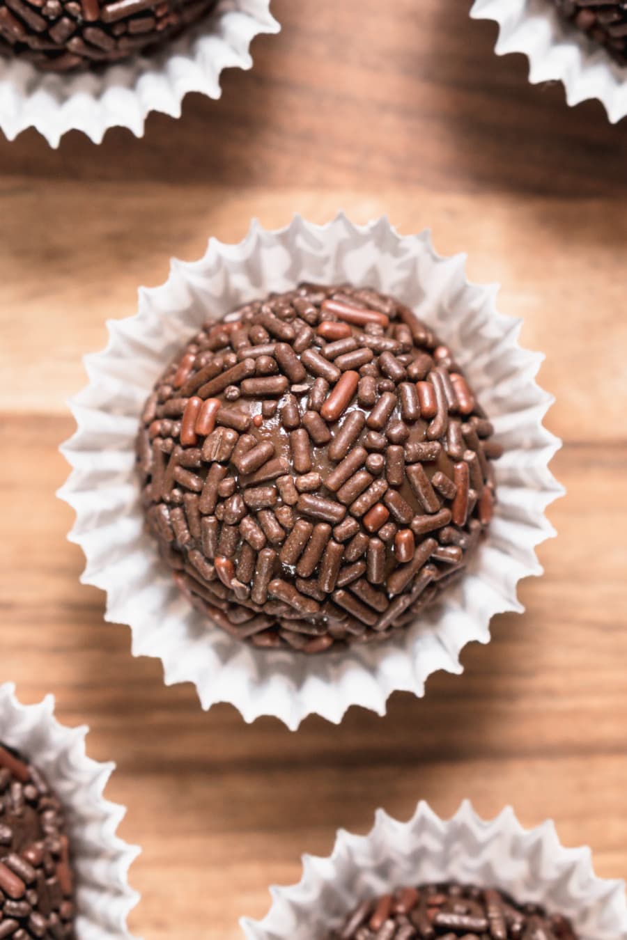 the brazilian dessert chocolate brigadeiros