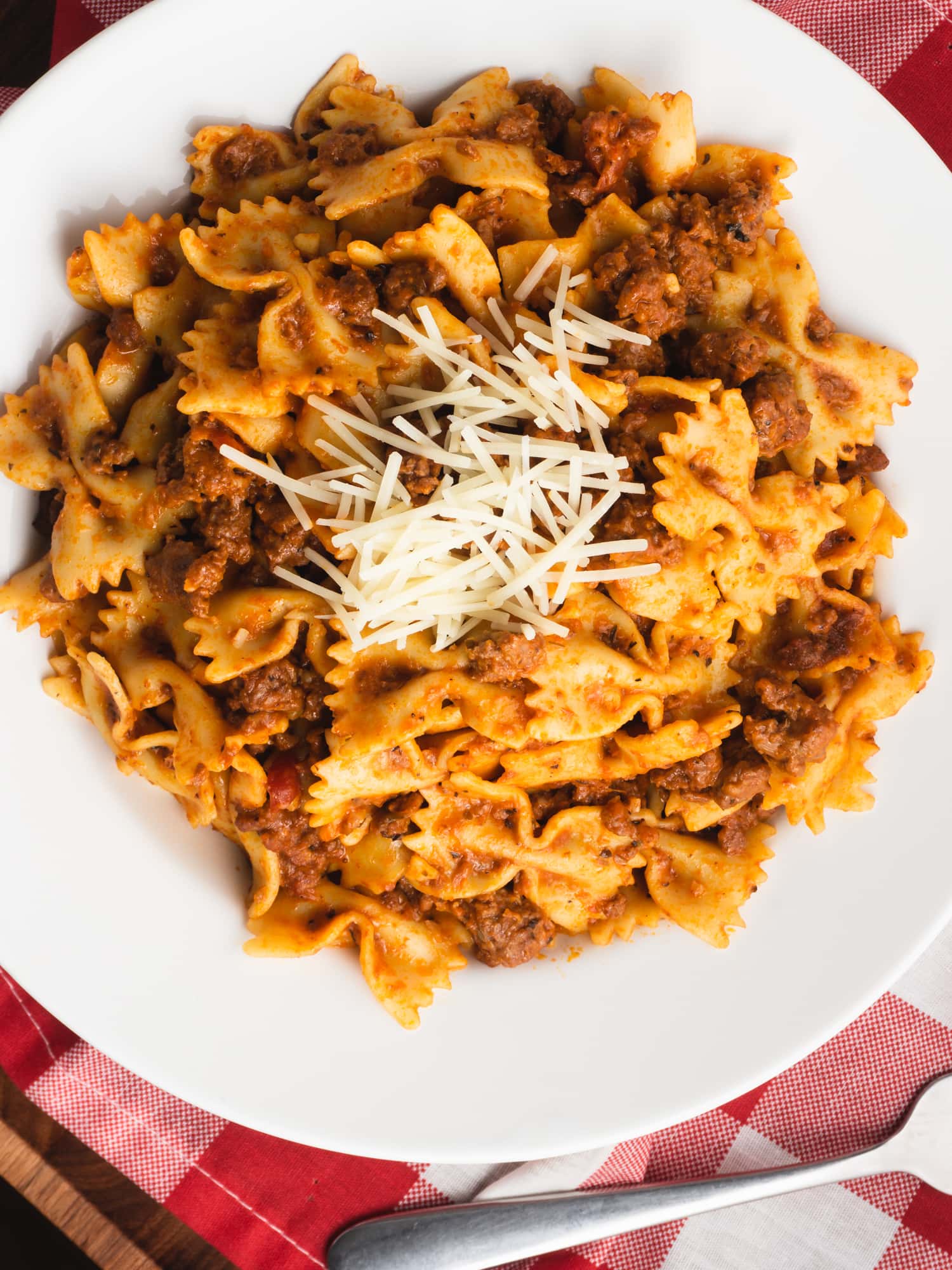 Instant Pot Beef and Bowtie Pasta - One Happy Housewife