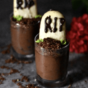 halloween chocolate mousse graveyards