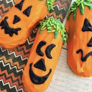 halloween jack-o-lantern twinkies