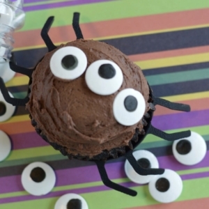 halloween spider cupcakes