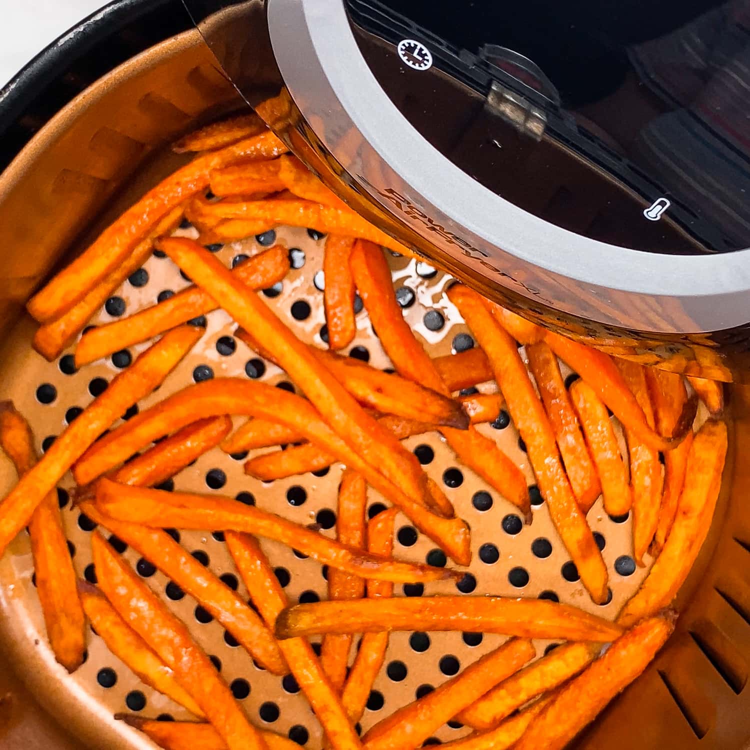 sweet potato fries in the air fryer basket