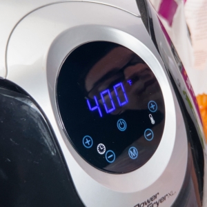 setting temperature of air fryer to 400 degrees