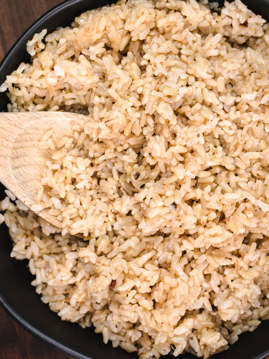 instant pot brown rice in a serving dish